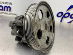 Gebruikte Stuurpomp Audi A4 Avant (B7) 2.0 20V Prijs € 70,00 Margeregeling aangeboden door Gebr Opdam B.V.