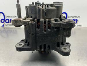 Gebruikte Alternator Volkswagen Golf Plus (5M1/1KP) 1.6 FSI 16V Prijs € 75,00 Margeregeling aangeboden door Gebr Opdam B.V.