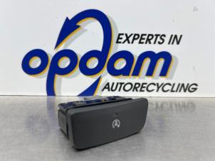 Gebruikte Start/Stop schakelaar Opel Mokka/Mokka X 1.4 Turbo 16V 4x2 Prijs € 20,00 Margeregeling aangeboden door Gebr Opdam B.V.