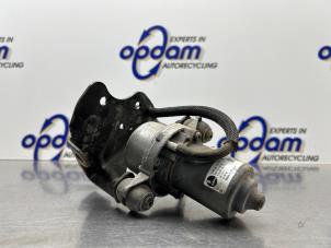 Gebruikte Vacuumpomp Rembekrachtiging Opel Mokka/Mokka X 1.4 Turbo 16V 4x2 Prijs € 75,00 Margeregeling aangeboden door Gebr Opdam B.V.