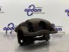 Opel Agila (B) 1.2 16V Remklauw (Tang) links-voor