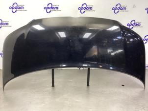 Gebruikte Motorkap Volkswagen Transporter T5 1.9 TDi Prijs € 75,00 Margeregeling aangeboden door Gebr Opdam B.V.