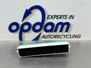 Gebruikte Display Interieur Alfa Romeo MiTo (955) 1.4 TB 16V Prijs € 25,00 Margeregeling aangeboden door Gebr Opdam B.V.