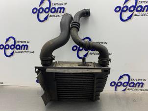 Gebruikte Intercooler Renault Clio III Estate/Grandtour (KR) 1.2 16V TCE 100 Prijs € 75,00 Margeregeling aangeboden door Gebr Opdam B.V.