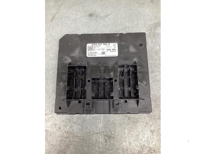 Gebruikte Bodycontrol Module Audi S3 Sportback (8YA) 2.0 T FSI 16V Prijs € 150,00 Margeregeling aangeboden door Gebr Opdam B.V.