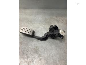Gebruikte Gaspedaalpositie Sensor Opel Adam 1.4 16V Prijs € 15,00 Margeregeling aangeboden door Gebr Opdam B.V.