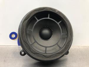 Gebruikte Luidspreker Mercedes C (W203) 1.8 C-180K 16V Prijs € 20,00 Margeregeling aangeboden door Gebr Opdam B.V.