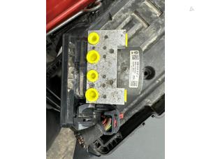 Gebruikte ABS Pomp Seat Leon (5FB) 1.4 TSI 16V Prijs € 450,00 Margeregeling aangeboden door Gebr Opdam B.V.