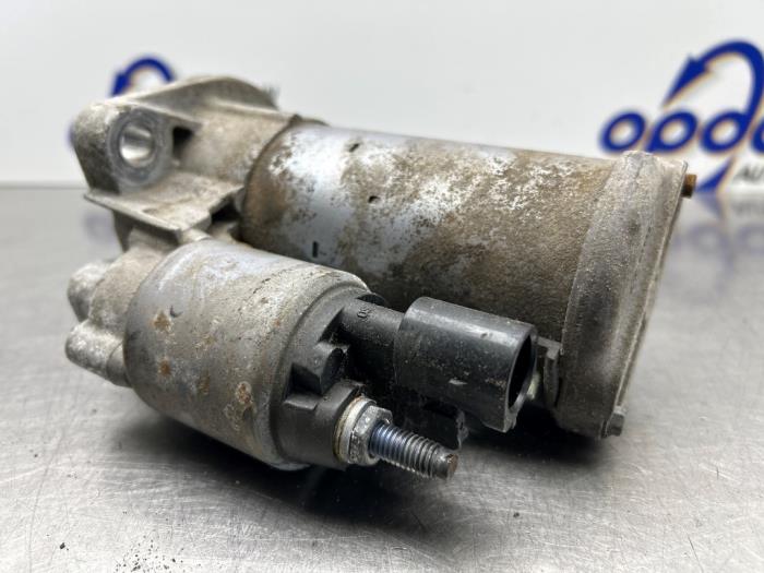 Startmotor van een Seat Leon (5FB) 1.4 TSI 16V 2014