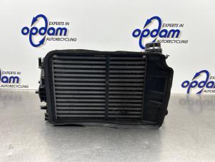 Gebruikte Intercooler Renault Megane IV (RFBB) 1.6 GT Energy TCe 205 EDC Prijs € 60,00 Margeregeling aangeboden door Gebr Opdam B.V.