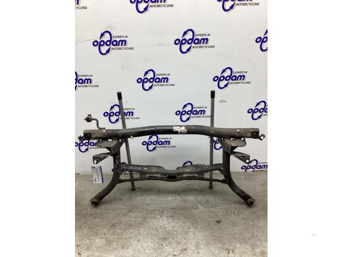 Subframe van een Audi A3 Sportback (8VA/8VF) 1.5 35 TFSI 16V 2019