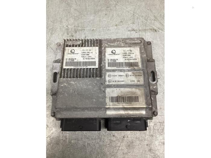 Gebruikte LPG Module Dacia Sandero II 1.2 16V Prijs € 100,00 Margeregeling aangeboden door Gebr Opdam B.V.
