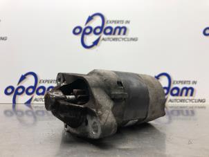 Gebruikte Startmotor Renault Clio III Estate/Grandtour (KR) 1.2 16V TCE 100 Prijs € 35,00 Margeregeling aangeboden door Gebr Opdam B.V.