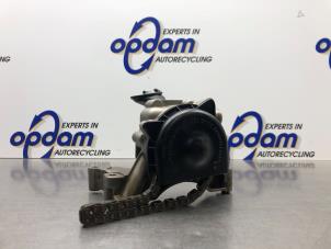 Gebruikte Oliepomp Volkswagen Golf VI (5K1) 1.4 TSI 160 16V Prijs € 50,00 Margeregeling aangeboden door Gebr Opdam B.V.