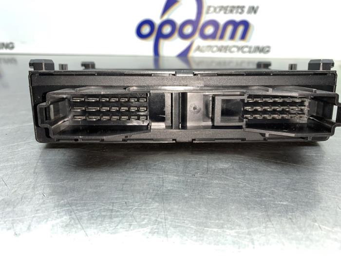 Comfort Module van een Mercedes-Benz CLK (C209) 1.8 200 K 16V 2004