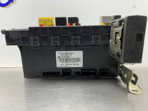 Gebruikte Zekeringkast Mercedes CLK (C209) 1.8 200 K 16V Prijs € 125,00 Margeregeling aangeboden door Gebr Opdam B.V.