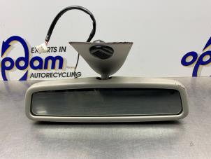 Gebruikte Binnenspiegel Mercedes CLK (C209) 1.8 200 K 16V Prijs € 35,00 Margeregeling aangeboden door Gebr Opdam B.V.