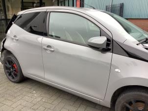 Gebruikte Portier 4Deurs rechts-voor Toyota Aygo (B40) 1.0 12V VVT-i Prijs € 325,00 Margeregeling aangeboden door Gebr Opdam B.V.