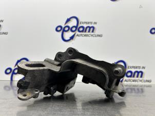 Gebruikte Motorrubber Ford Galaxy (WA6) 1.6 EcoBoost 16V Prijs € 35,00 Margeregeling aangeboden door Gebr Opdam B.V.