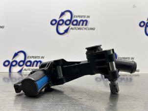 Gebruikte Kachelkraan Elektrisch Ford Galaxy (WA6) 1.6 EcoBoost 16V Prijs € 50,00 Margeregeling aangeboden door Gebr Opdam B.V.