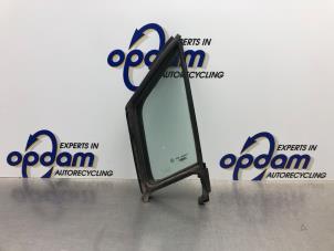 Gebruikte Driehoeks Ruit links-voor Opel Agila (B) 1.0 12V Prijs € 30,00 Margeregeling aangeboden door Gebr Opdam B.V.