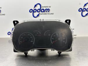 Gebruikte Kilometerteller KM Fiat Doblo Cargo (263) 1.3 MJ 16V Euro 4 Prijs € 100,00 Margeregeling aangeboden door Gebr Opdam B.V.