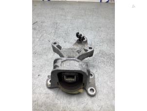 Gebruikte Motorrubber Renault Megane III Grandtour (KZ) 1.2 16V TCE 130 Prijs € 60,00 Margeregeling aangeboden door Gebr Opdam B.V.