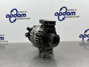 Gebruikte Dynamo Opel Zafira (M75) 2.2 16V Direct Ecotec Prijs € 50,00 Margeregeling aangeboden door Gebr Opdam B.V.