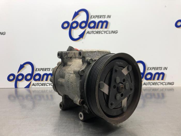 Gebruikte Aircopomp Renault Modus/Grand Modus (JP) 1.6 16V Prijs € 75,00 Margeregeling aangeboden door Gebr Opdam B.V.