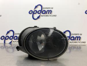 Gebruikte Mistlamp links-voor Audi A6 (C6) 2.0 T FSI 16V Prijs € 35,00 Margeregeling aangeboden door Gebr Opdam B.V.