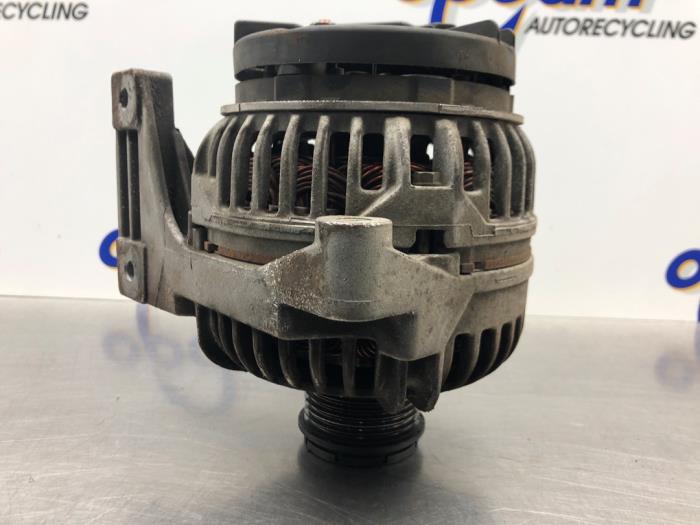 Gebruikte Dynamo Volvo S80 (TR/TS) 2.4 SE 20V 170 Prijs € 100,00 Margeregeling aangeboden door Gebr Opdam B.V.