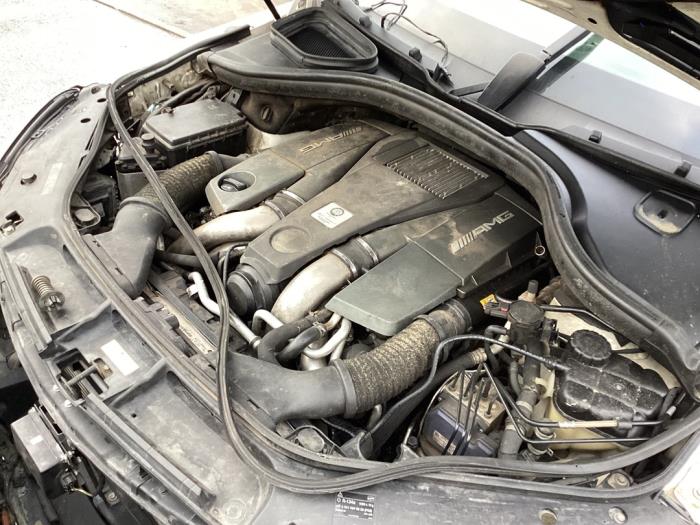Motor van een Mercedes-AMG GLE AMG Coupe (C292) 5.5 63 S AMG V8 biturbo 32V 4-Matic 2015