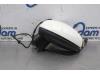 Buitenspiegel links van een Audi A1 2012