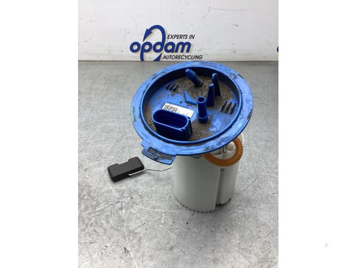 Gebruikte Benzinepomp Audi A3 Sportback (8VA/8VF) 1.4 TFSI ACT 16V Prijs € 60,00 Margeregeling aangeboden door Gebr Opdam B.V.