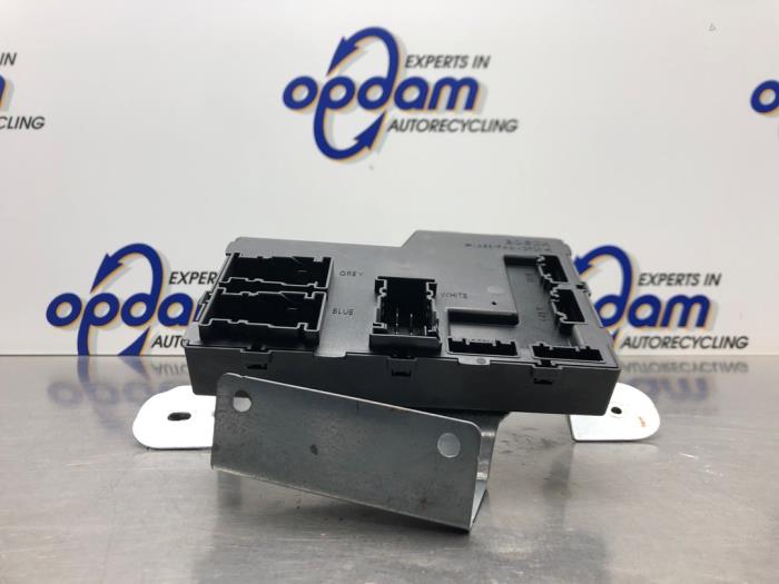 Gebruikte Computer Body Control Ford Fiesta 6 (JA8) 1.25 16V Prijs € 75,00 Margeregeling aangeboden door Gebr Opdam B.V.