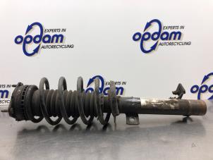 Gebruikte Mac Phersonpoot rechts-voor Ford Fiesta 5 (JD/JH) 1.3 Prijs € 50,00 Margeregeling aangeboden door Gebr Opdam B.V.