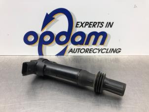 Gebruikte Bobine Citroen C4 Cactus (0B/0P) 1.2 PureTech 110 12V Prijs € 40,00 Margeregeling aangeboden door Gebr Opdam B.V.