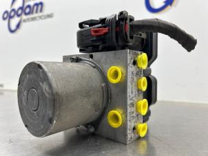 Gebruikte ABS Pomp Volkswagen Polo VI (AW1) 1.0 TSI 12V BlueMotion Prijs € 350,00 Margeregeling aangeboden door Gebr Opdam B.V.