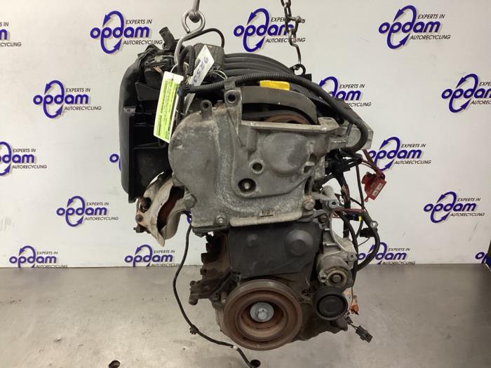 Gebruikte Motor Renault Megane II (BM/CM) 1.4 16V 98 Prijs € 450,00 Margeregeling aangeboden door Gebr Opdam B.V.