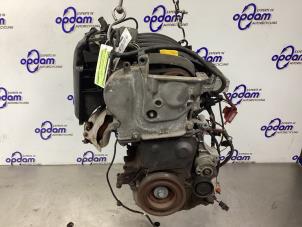 Gebruikte Motor Renault Megane II (BM/CM) 1.4 16V 98 Prijs € 450,00 Margeregeling aangeboden door Gebr Opdam B.V.