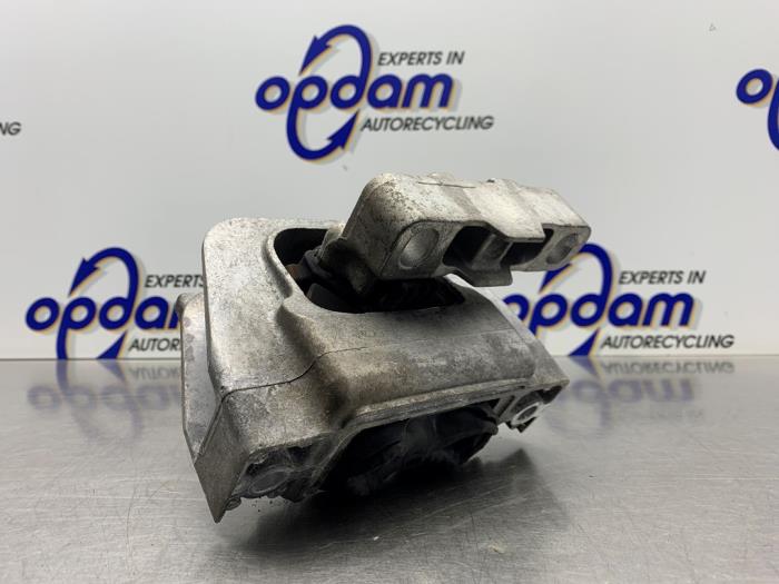 Gebruikte Motorrubber Seat Leon (5FB) 2.0 TSI Cupra 280 16V Prijs € 50,00 Margeregeling aangeboden door Gebr Opdam B.V.