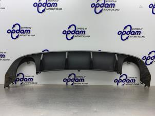 Gebruikte Diffuser achterbumper Seat Leon (5FB) 2.0 TSI Cupra 280 16V Prijs € 70,00 Margeregeling aangeboden door Gebr Opdam B.V.
