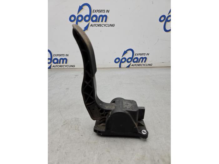 Gebruikte Sensor Gaspedaalpositie Volkswagen Crafter 2.5 TDI 30/35/50 Prijs € 36,30 Inclusief btw aangeboden door Gebr Opdam B.V.