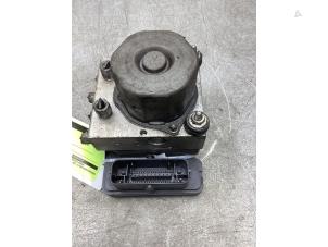 Gebruikte ABS Pomp Nissan NV 200 Evalia (M20M) E-NV200 Prijs € 211,75 Inclusief btw aangeboden door Gebr Opdam B.V.