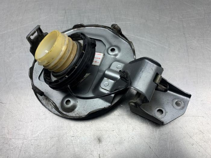 Tank Klep van een Suzuki Swift (ZA/ZC/ZD1/2/3/9) 1.3 VVT 16V 2006