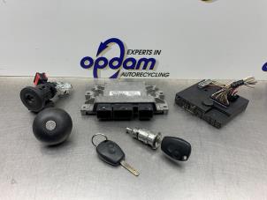 Gebruikte Computer Motormanagement Renault Twingo II (CN) 1.2 Prijs € 350,00 Margeregeling aangeboden door Gebr Opdam B.V.