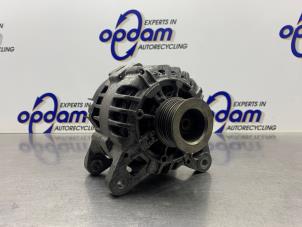 Gebruikte Dynamo Renault Twingo II (CN) 1.2 Prijs op aanvraag aangeboden door Gebr Opdam B.V.