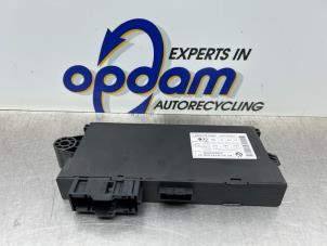 Gebruikte Comfort Module BMW 1 serie (E87/87N) 116i 1.6 16V Prijs € 75,00 Margeregeling aangeboden door Gebr Opdam B.V.