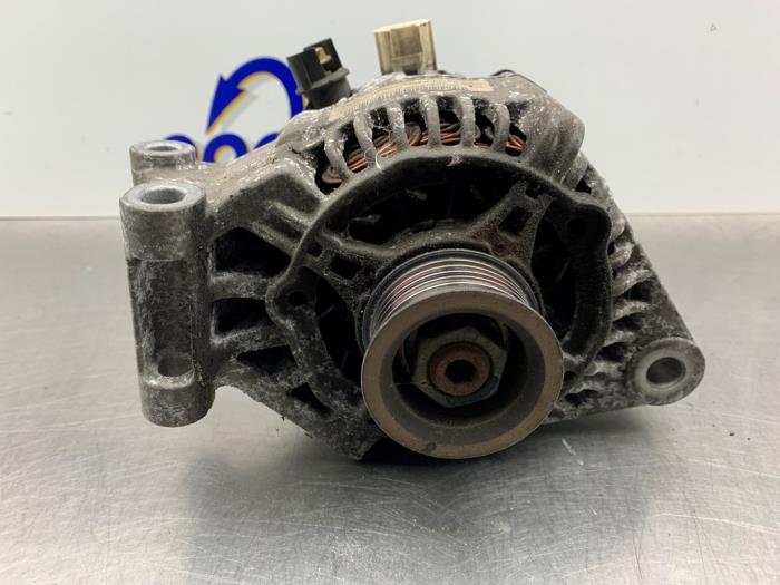 Dynamo van een Ford Focus 1 1.6 16V 2004