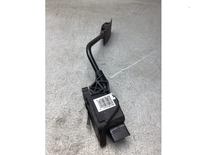 Gebruikte Sensor Gaspedaalpositie Peugeot 508 SW (8E/8U) 1.6 HDiF 16V Prijs € 35,00 Margeregeling aangeboden door Gebr Opdam B.V.